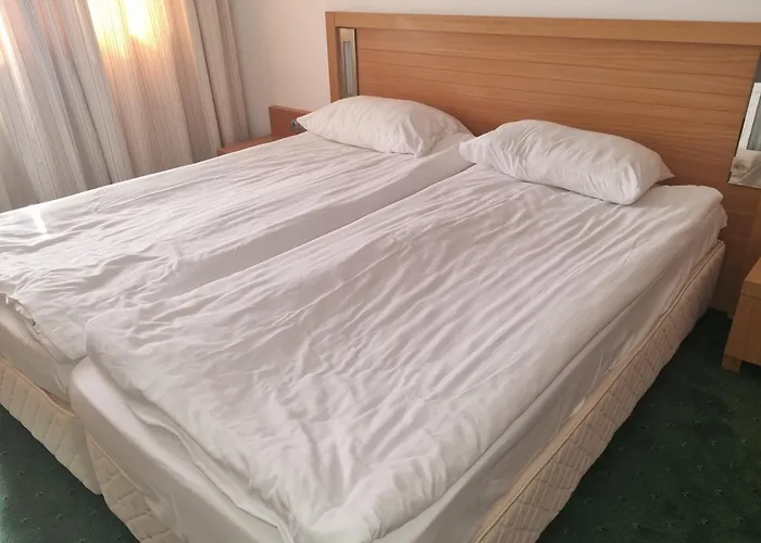 Emerald & Spa, S105 Apartamento