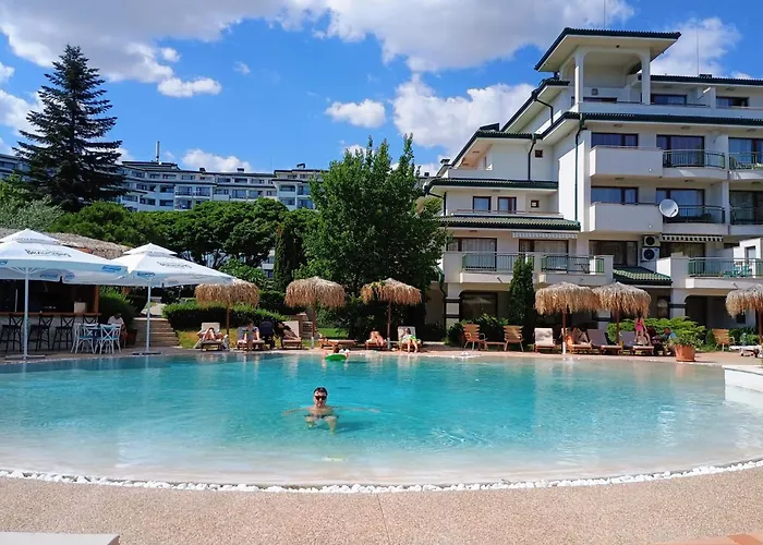 Emerald & Spa, S105 Apartamento